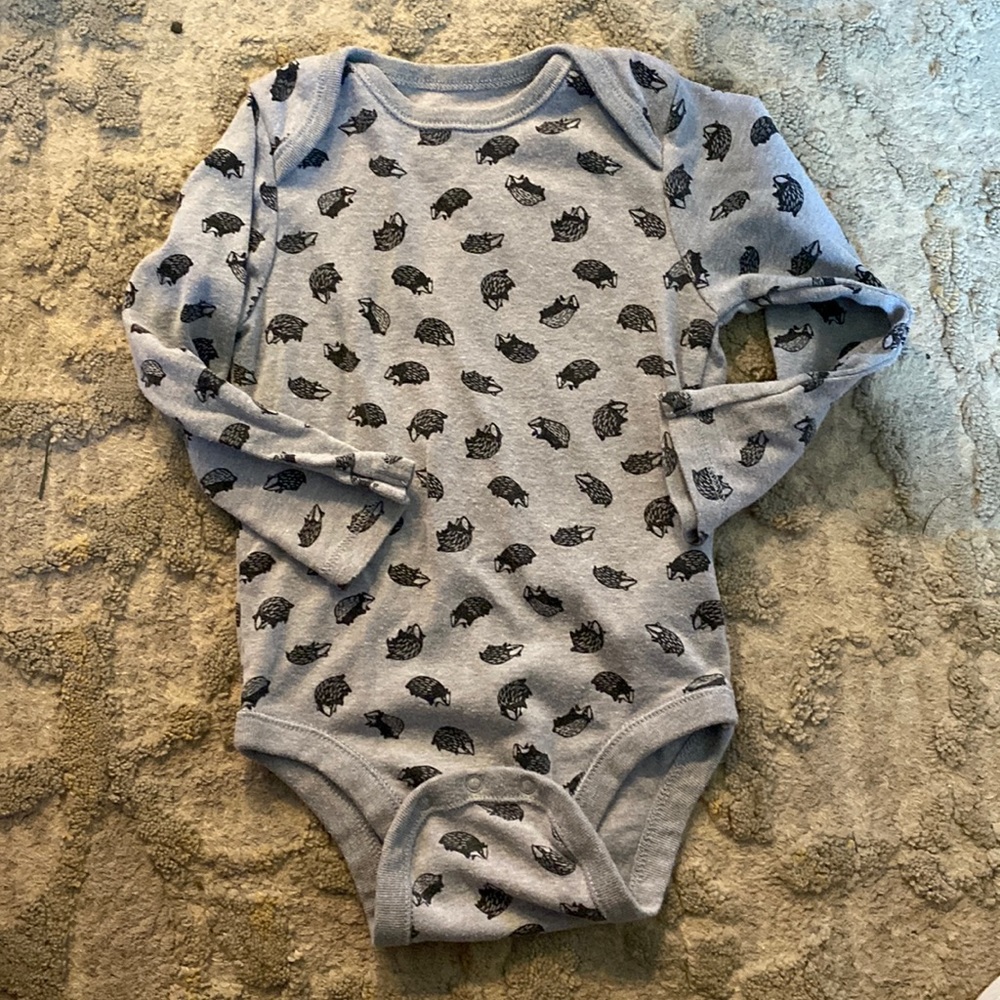 Long sleeve onesie